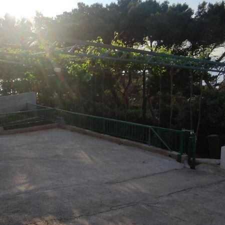 Apartments Vlado - 50M From The Sea Rogac Luaran gambar